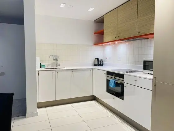 Apart Daire, 1 Büyük (Queen) Boy Yatak