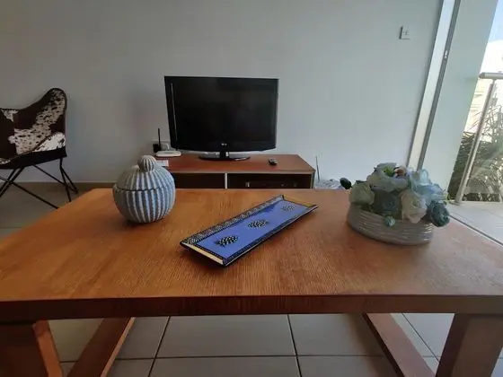 Apart Daire, 1 Büyük (Queen) Boy Yatak ve Çekyat