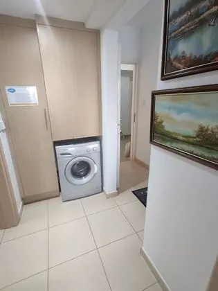 Apart Daire, 1 Büyük (Queen) Boy Yatak ve Çekyat