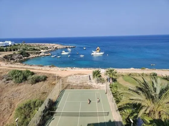 Apart Daire, 1 Büyük (Queen) Boy Yatak ve Çekyat