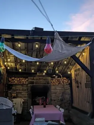 Kır Evi, 1 Büyük (Queen) Boy Yatak