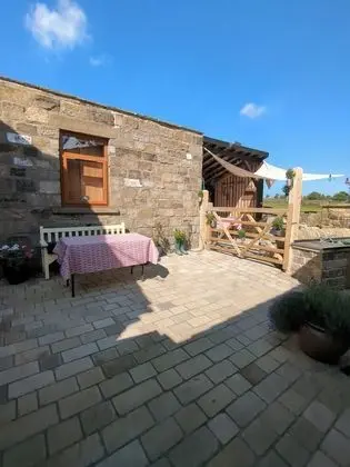 Kır Evi, 1 Büyük (Queen) Boy Yatak
