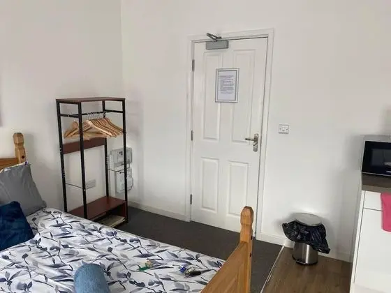 Stüdyo, 1 Büyük (Queen) Boy Yatak