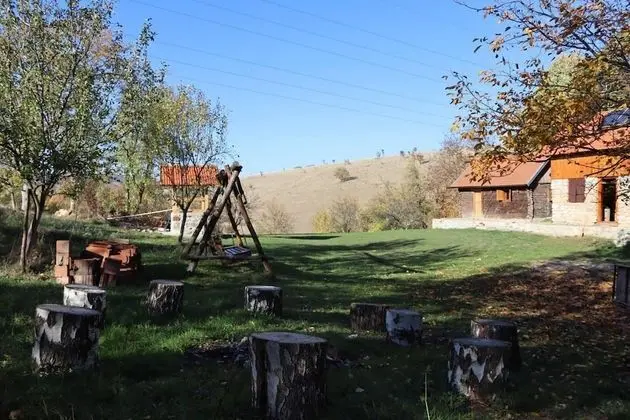Kır Evi, 2 Büyük (Queen) Boy Yatak