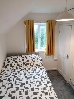 Ev (3 Bedrooms)