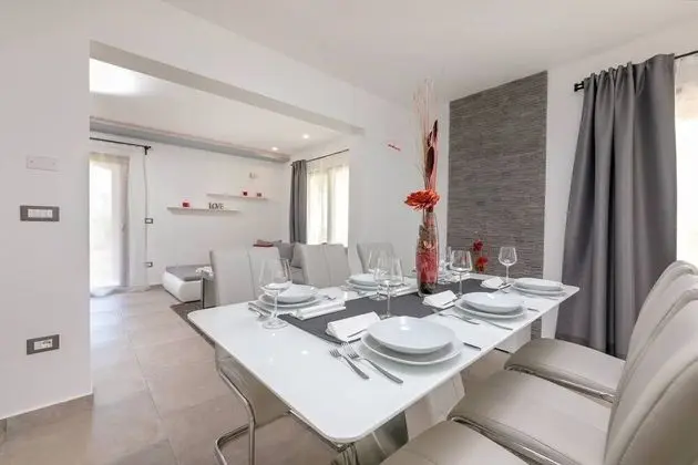 Villa, Birden Çok Yatak