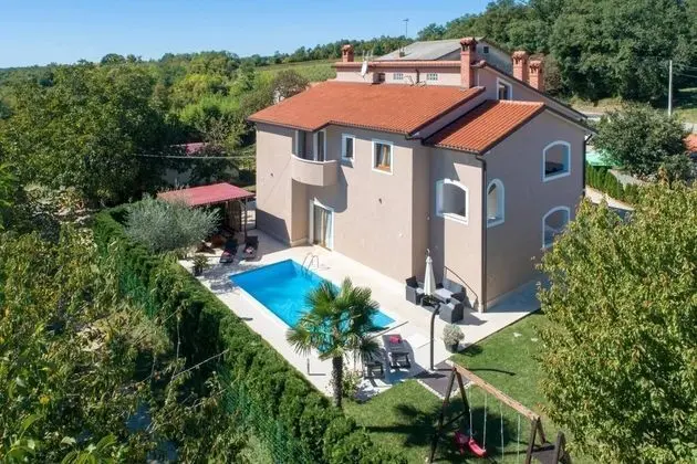 Villa, Birden Çok Yatak