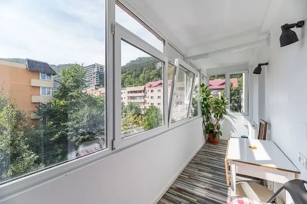 Apart Daire, 1 En Büyük (King) Boy Yatak ve Çekyat