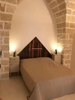 Ev, 1 Büyük (Queen) Boy Yatak