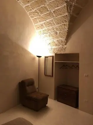 Ev, 1 Büyük (Queen) Boy Yatak