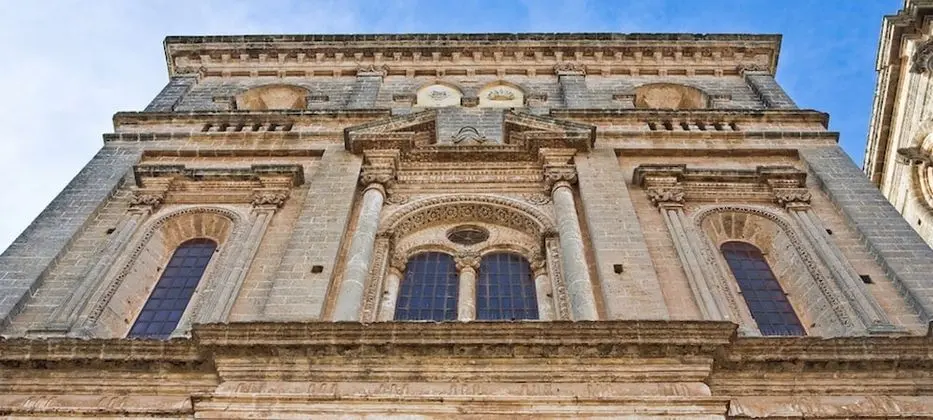 Ev, 1 Büyük (Queen) Boy Yatak