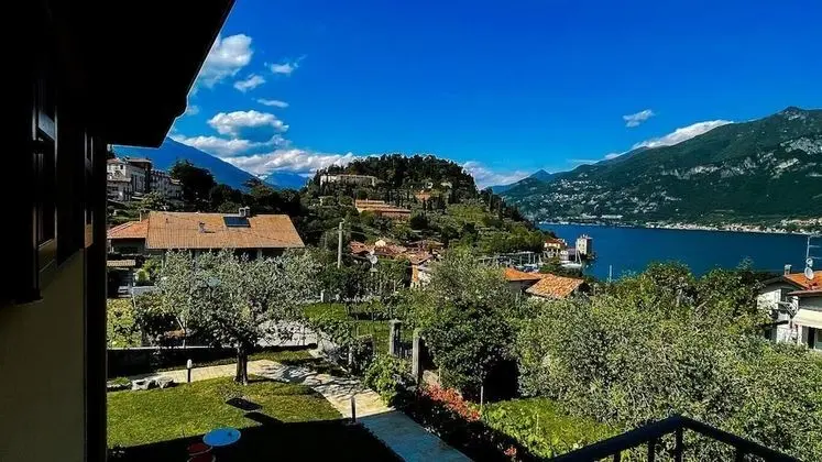 Süit, Göl Manzaralı