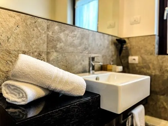 Superior Tek Büyük veya İki Ayrı Yataklı Oda, Göl Manzaralı