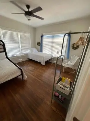 Ev (2 Bedrooms)