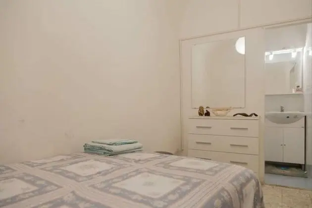 Apart Daire, 1 Büyük (Queen) Boy Yatak