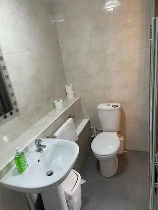 Apart Daire, 1 En Büyük (King) Boy Yatak ve Çekyat