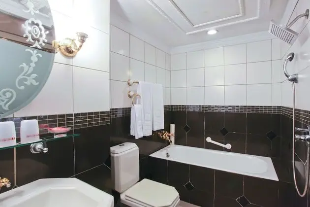 Tek Büyük Yataklı Oda (Non cancellable )