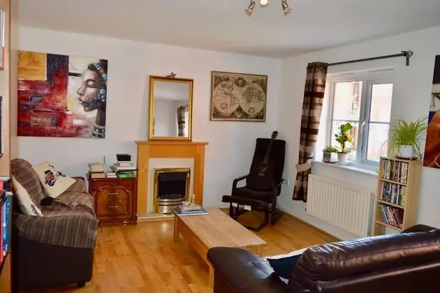 Ev (1 Bedroom)