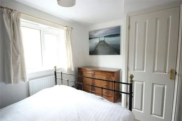 Ev (1 Bedroom)