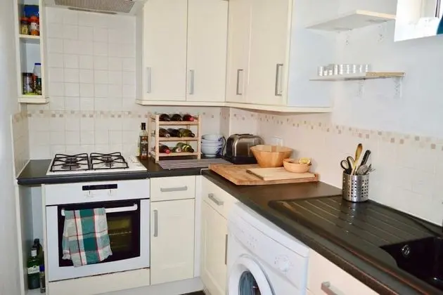 Ev (1 Bedroom)