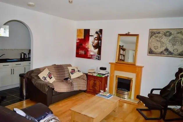 Ev (1 Bedroom)