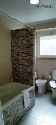 Standard Apart Daire, Özel Banyo (2)