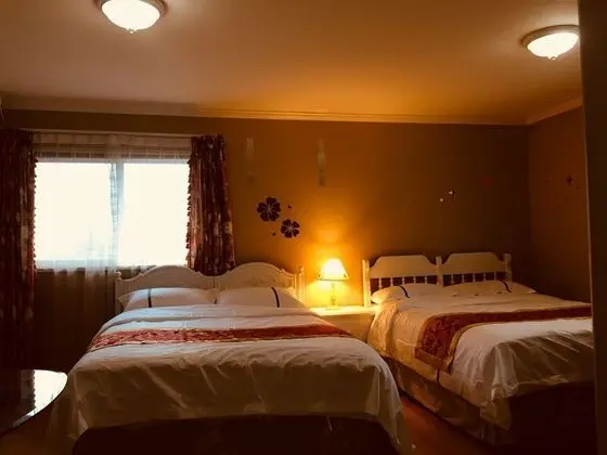 Deluxe Oda, 2 Büyük (Queen) Boy Yatak, Sigara İçilmez
