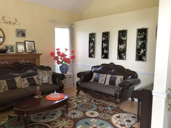 Queen Room 2 with Shared Bathroom