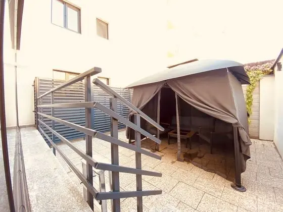 Deluxe Apart Daire