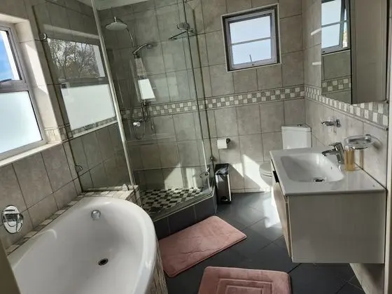 Ev, 2 Yatak Odası, Sigara İçilebilir, Veranda