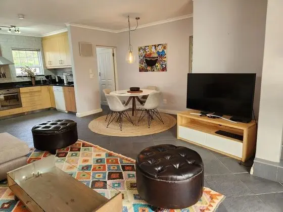 Ev, 2 Yatak Odası, Sigara İçilebilir, Veranda