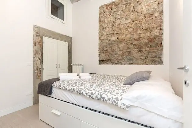 Apart Daire, 2 Yatak Odası, Bahçeli