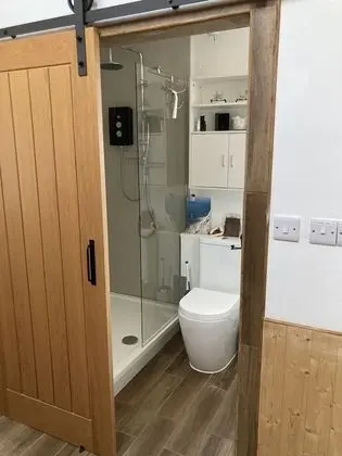 Kır Evi, 1 En Büyük (King) Boy Yatak