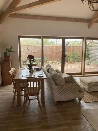 Kır Evi, 1 En Büyük (King) Boy Yatak