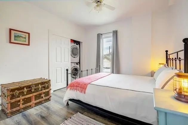 Ev, Birden Çok Yatak, Şehir Manzaralı (The Stiles Historical Estate by RiNo )