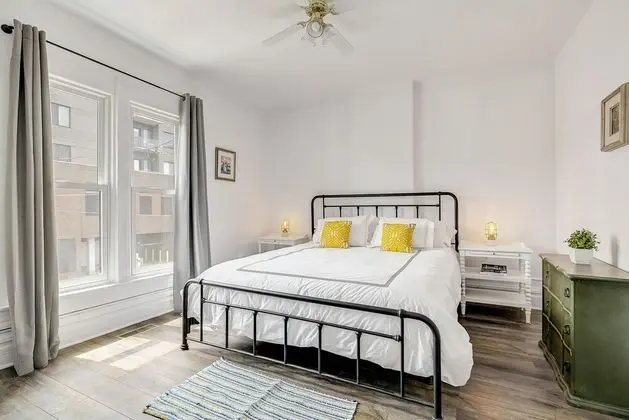 Ev, Birden Çok Yatak, Şehir Manzaralı (The Stiles Historical Estate by RiNo )