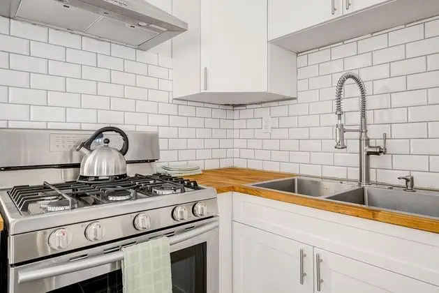 Ev, Birden Çok Yatak, Şehir Manzaralı (The Stiles Historical Estate by RiNo )