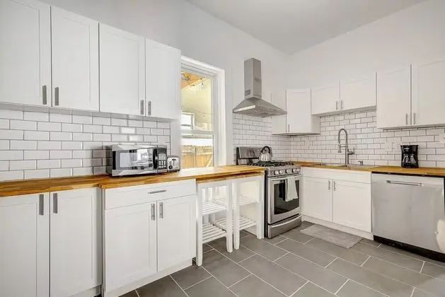 Ev, Birden Çok Yatak, Şehir Manzaralı (The Stiles Historical Estate by RiNo )