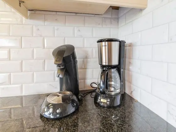 Ev