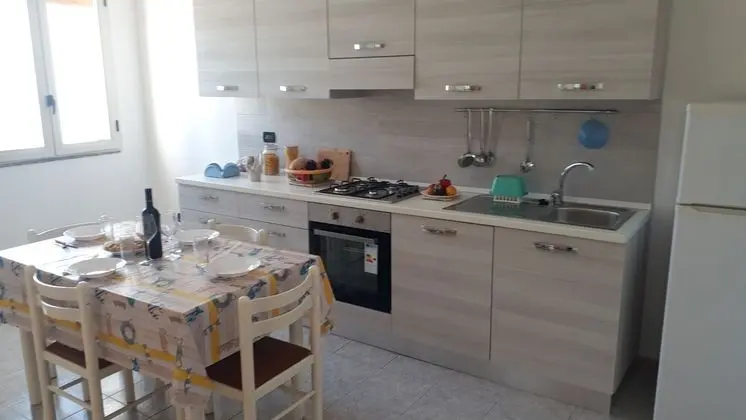 Apart Daire, 2 Yatak Odası, Sigara İçilebilir