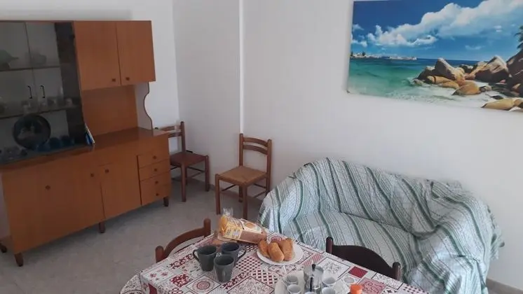 Apart Daire, 2 Yatak Odası, Sigara İçilebilir
