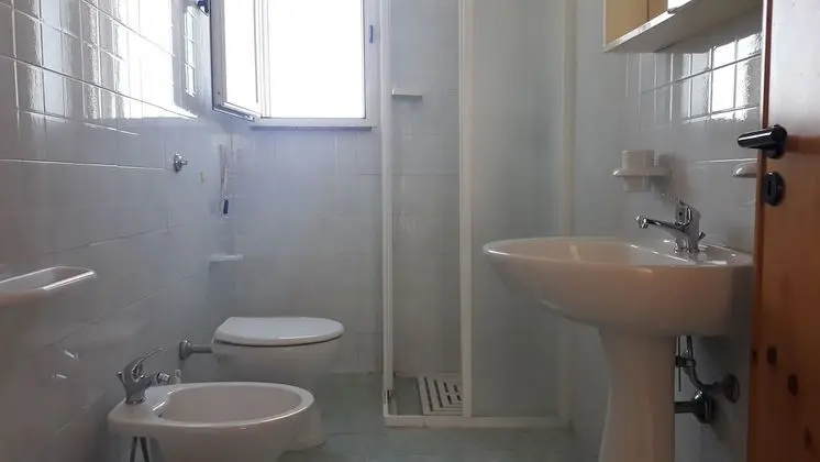 Apart Daire, 2 Yatak Odası, Sigara İçilebilir