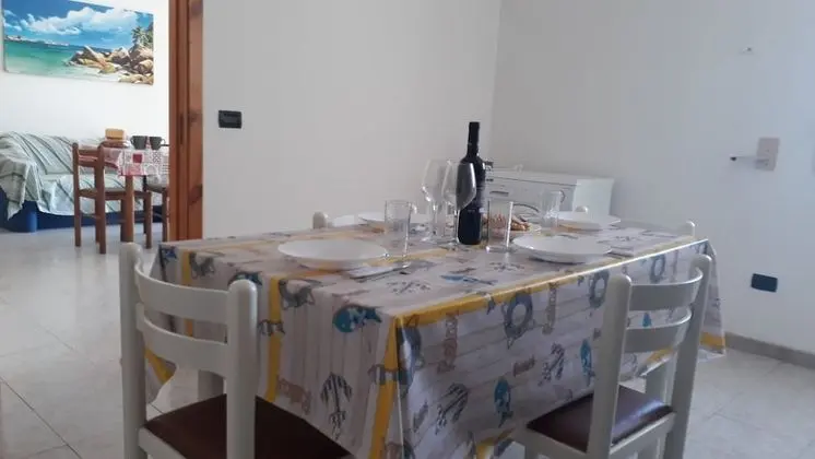 Apart Daire, 2 Yatak Odası, Sigara İçilebilir