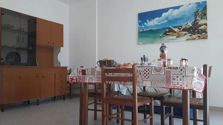 Apart Daire, 2 Yatak Odası, Sigara İçilebilir