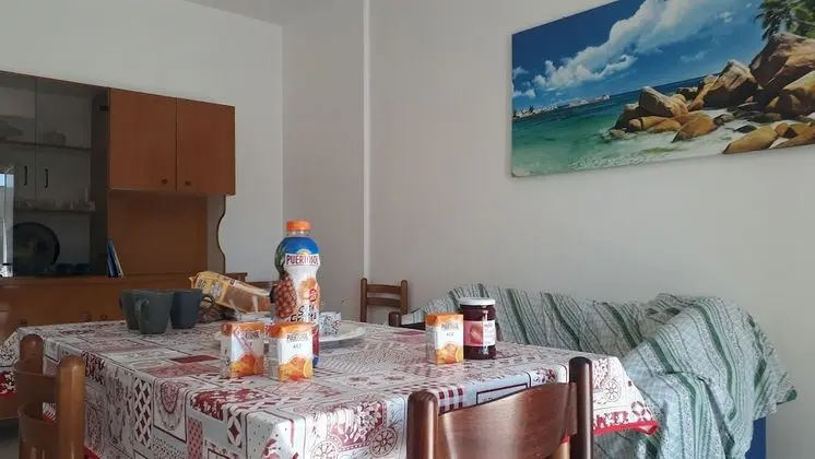 Apart Daire, 2 Yatak Odası, Sigara İçilebilir