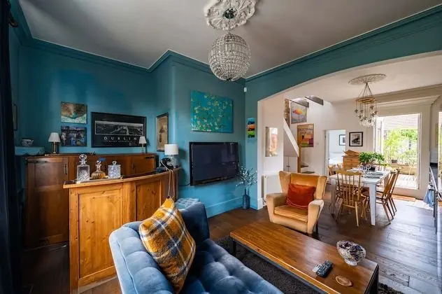 Ev (2 Bedrooms)