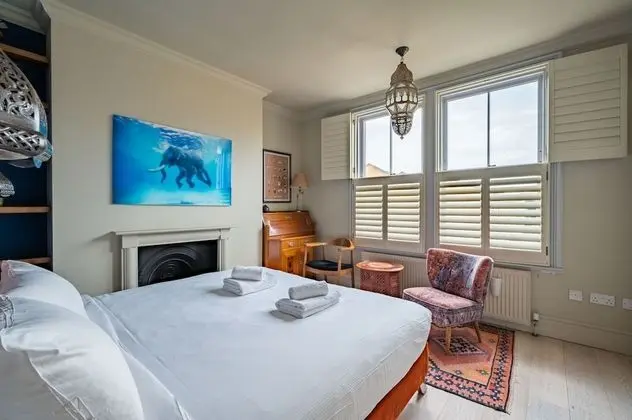 Ev (2 Bedrooms)
