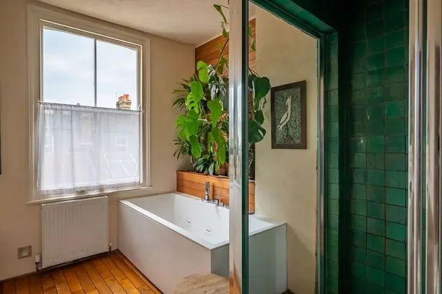 Ev (2 Bedrooms)