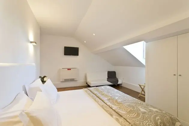 Çatı Katı (Loft)