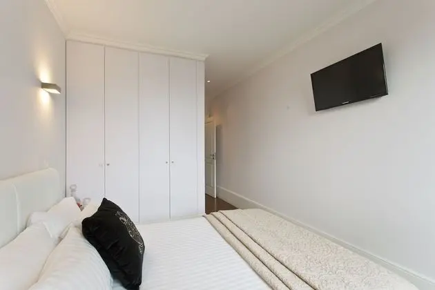 Deluxe Tek Büyük Yataklı Oda, 1 Çift Kişilik Yatak, Şehir Manzaralı